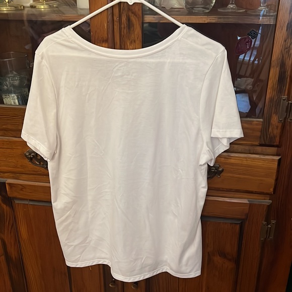 Tshirt - Picture 2 of 2